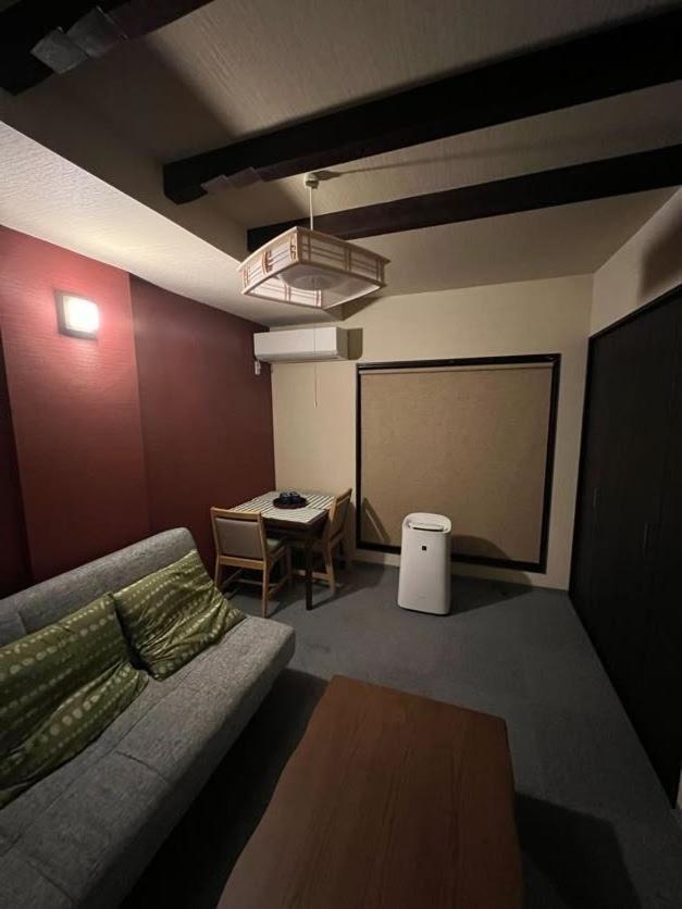 קיוטו 明和荘mei Wa Inn מראה חיצוני תמונה